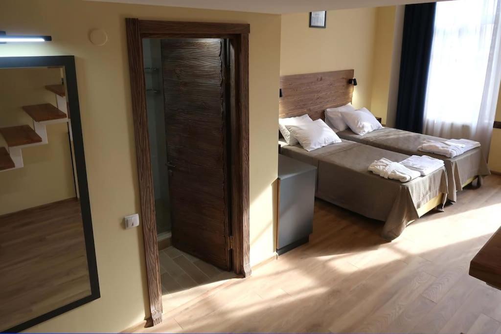 Opera Garden 2 In Center Apartment Tbilisi